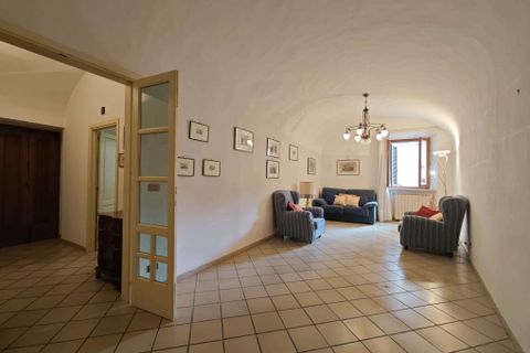 Villa i Volterra, Pisa, Volterra - € 120.000 | Ref: A-84-464938 - foto 2