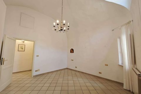 Villa i Volterra, Pisa, Volterra - € 120.000 | Ref: A-84-464938 - foto 6