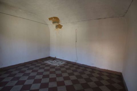 Villa a Volterra, Pisa, Volterra - € 45.000 | Ref: A-209-464972 - foto 2