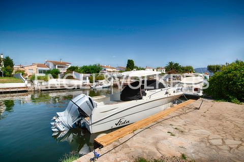 Villa i Empuriabrava, Gerona, Empuriabrava - € 995.000 | Ref: W-02WSUE - foto 11