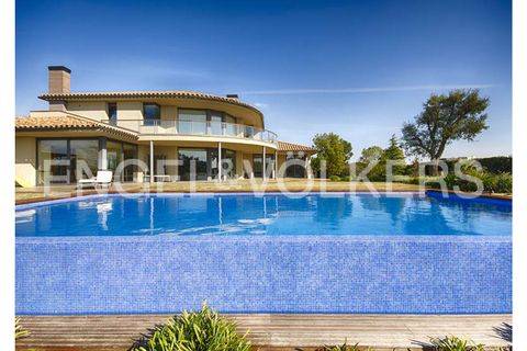 Villa a Peralada, Gerona, Peralada - € 3.450.000 | Ref: W-02F8C6 - foto 2