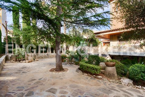 Rækkehus i Figueres, Gerona, Figueres - € 1.200.000 | Ref: W-02N7F2 - foto 10