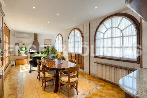 Rækkehus i Figueres, Gerona, Figueres - € 1.200.000 | Ref: W-02N7F2 - foto 23