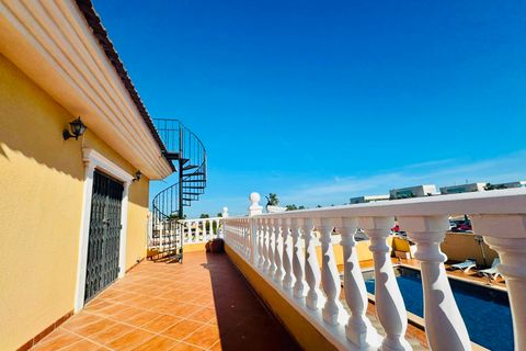 Villa a Torrevieja, Alicante, Torrevieja - € 610.000 | Ref: SH217 - foto 27