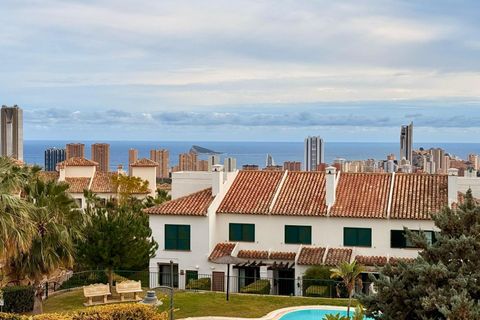 Rækkehus i Finestrat, Alicante, Finestrat - € 350.000 | Ref: F0994/6084 - foto 1