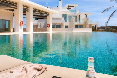 Wohnung in Ojen, Malaga, Ojen - € 960.000 | Ref: R4976371 - Foto 1