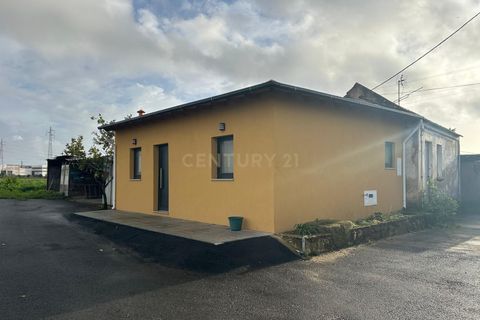 Villa i Aveiro, Aveiro, Aveiro - € 180.000 | Ref: C0385-00845 - foto 2