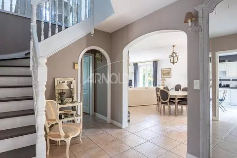 Villa a Vannes, Morbihan, Vannes - € 1.196.000 | Ref: 85259745 - foto 2