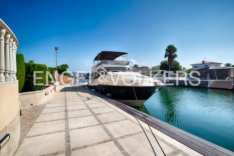 Villa a Empuriabrava, Gerona, Empuriabrava - € 4.490.000 | Ref: W-02WWYN - foto 26
