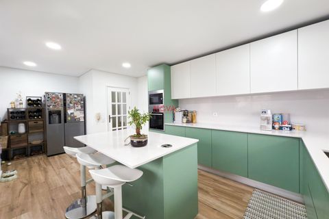 Villa a Maia, Porto, Maia - € 925.000 | Ref: NOVA-ER-2154 - foto 3