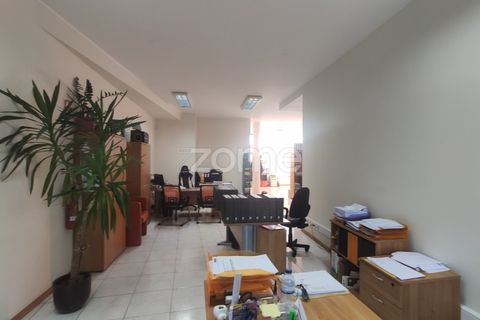 Erhvervsejendom i Maia, Porto, Maia - € 175.000 | Ref: ZMPT574231 - foto 3