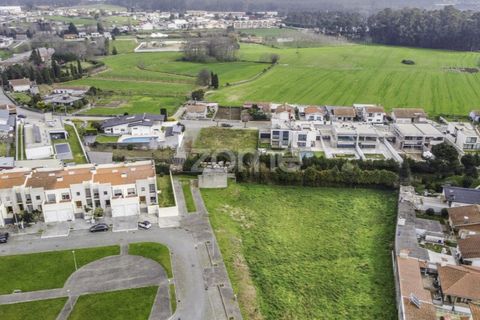 Helårsgrund i Maia, Porto, Maia - € 95.000 | Ref: ZMPT573292 - foto 9