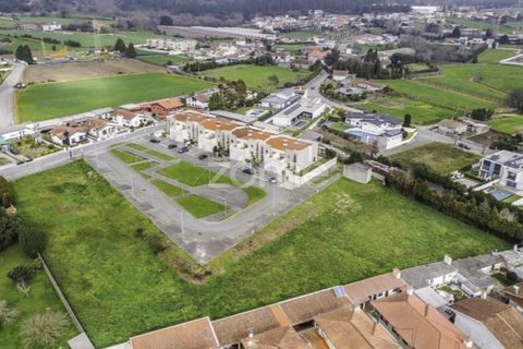 Helårsgrund i Maia, Porto, Maia - € 95.000 | Ref: ZMPT573292 - foto 10