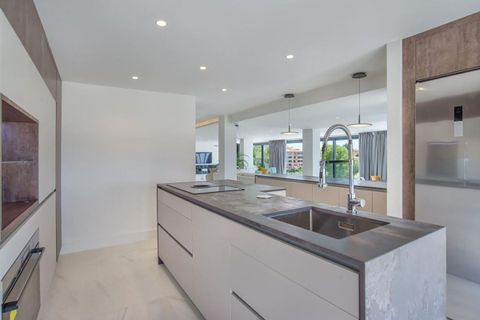 Villa a Elviria, Malaga, Elviria - € 3.500.000 | Ref: R4381756 - foto 10