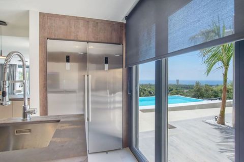 Villa a Elviria, Malaga, Elviria - € 3.500.000 | Ref: R4381756 - foto 14