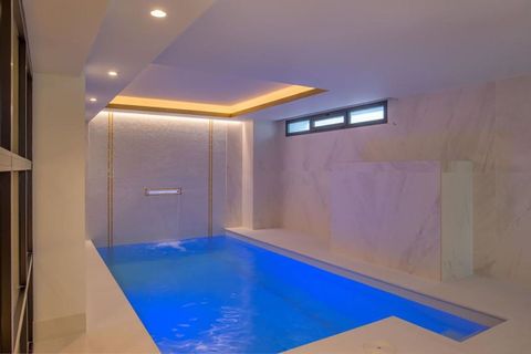 Villa a Elviria, Malaga, Elviria - € 3.500.000 | Ref: R4381756 - foto 19