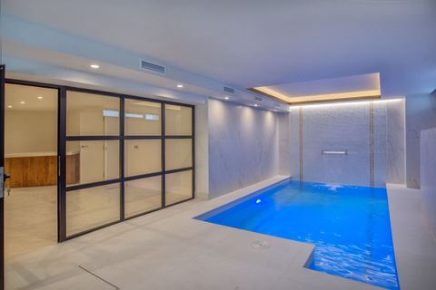 Villa a Elviria, Malaga, Elviria - € 3.500.000 | Ref: R4381756 - foto 20