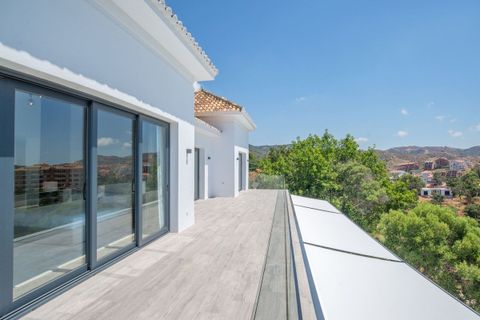 Villa a Elviria, Malaga, Elviria - € 3.500.000 | Ref: R4381756 - foto 23