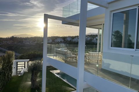 Villa i Marbella, Malaga, Marbella - € 1.950.000 | Ref: R4972885 - foto 17