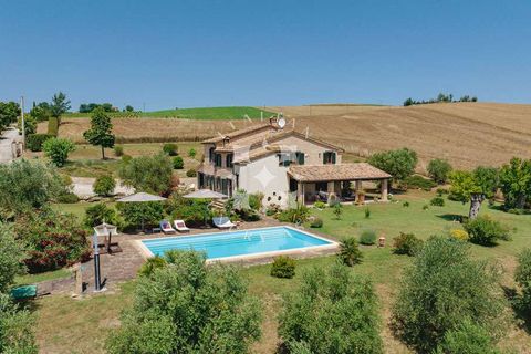 Villa i Arcevia, Ancona, Arcevia - € 1.050.000 | Ref: ila-498-343075 - foto 2