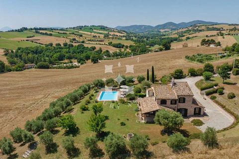 Villa i Arcevia, Ancona, Arcevia - € 1.050.000 | Ref: ila-498-343075 - foto 6