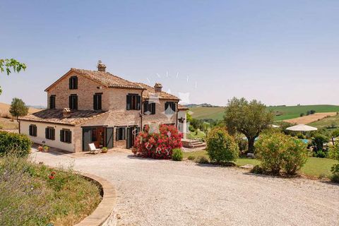 Villa i Arcevia, Ancona, Arcevia - € 1.050.000 | Ref: ila-498-343075 - foto 9