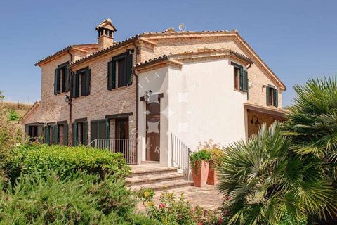 Villa i Arcevia, Ancona, Arcevia - € 1.050.000 | Ref: ila-498-343075 - foto 11