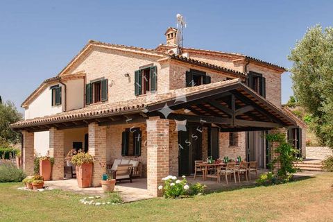 Villa i Arcevia, Ancona, Arcevia - € 1.050.000 | Ref: ila-498-343075 - foto 12