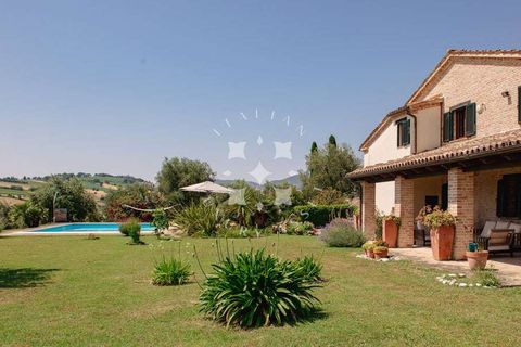 Villa i Arcevia, Ancona, Arcevia - € 1.050.000 | Ref: ila-498-343075 - foto 13