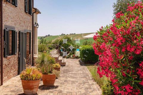 Villa i Arcevia, Ancona, Arcevia - € 1.050.000 | Ref: ila-498-343075 - foto 20