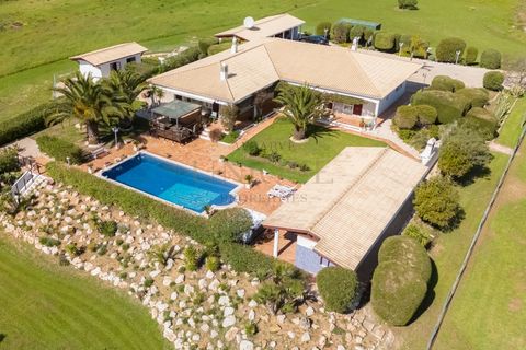 Villa a Bensafrim, Faro, Bensafrim - € 1.150.000 | Ref: M0125 - foto 6
