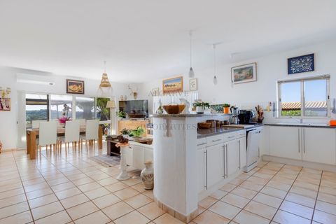 Villa a Bensafrim, Faro, Bensafrim - € 1.150.000 | Ref: M0125 - foto 4