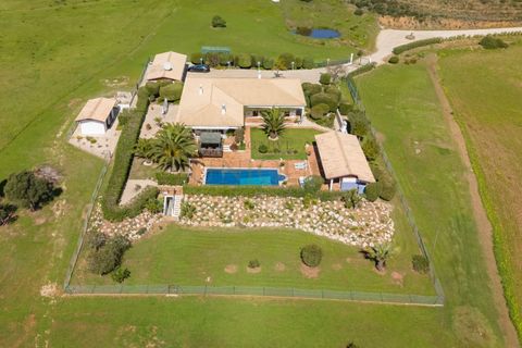 Villa a Bensafrim, Faro, Bensafrim - € 1.150.000 | Ref: M0125 - foto 16