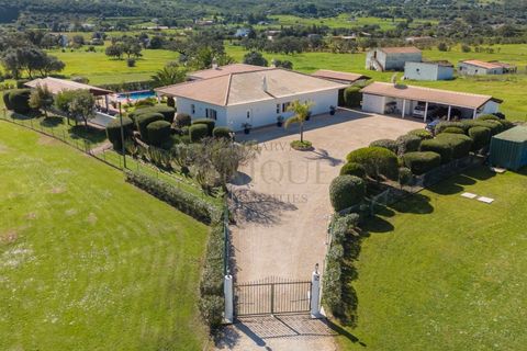 Villa a Bensafrim, Faro, Bensafrim - € 1.150.000 | Ref: M0125 - foto 8