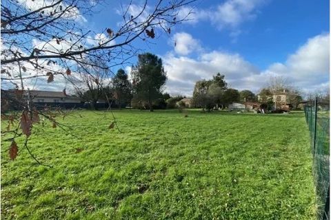 Helårsgrund i Bessens, Tarn-et-Garonne, Bessens - € 39.900 | Ref: 85687925 - foto 1