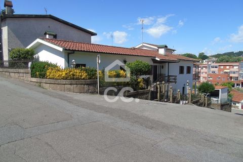 Villa i Guimaraes, Braga, Guimaraes - € 250.000 | Ref: 336/M/01737 - foto 1