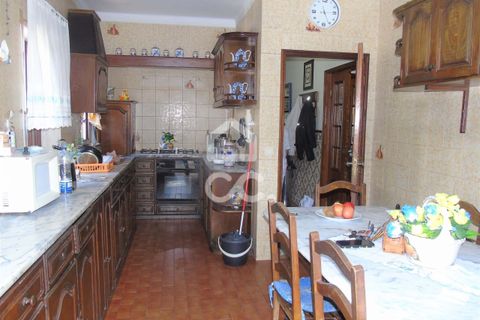 Villa i Guimaraes, Braga, Guimaraes - € 250.000 | Ref: 336/M/01737 - foto 8