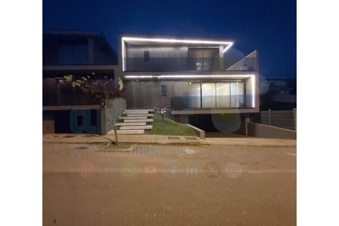 Villa i Braga, Braga, Braga - € 799.900 | Ref: clix mais M 1287 - foto 1