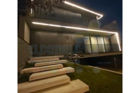 Villa i Braga, Braga, Braga - € 799.900 | Ref: clix mais M 1287 - foto 2