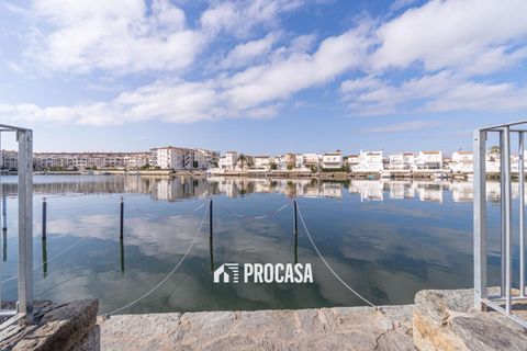 Villa a Empuriabrava, Gerona, Empuriabrava - € 699.000 | Ref: 3648 - foto 12