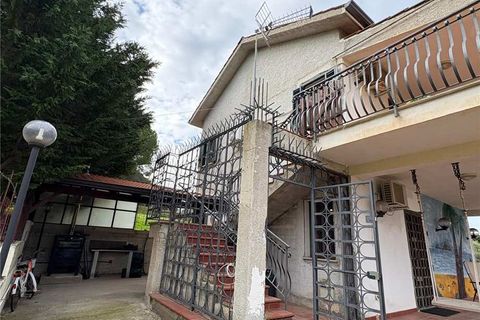 Villa i Casteldaccia, Palermo, Casteldaccia - € 100.000 | Ref: CA546 - foto 7