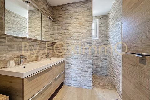 Villa i Antibes, Alpes-Maritimes, Antibes - € 960.000 | Ref: YBEFEN3662VEN - foto 2