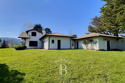 Villa a Urrugne, Pyrenees-Atlantiques, Urrugne - € 1.980.000 | Ref: M1525 - foto 11