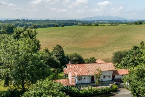 Villa a Arbonne, Pyrenees-Atlantiques, Arbonne - € 1.500.000 | Ref: M1574 - foto 7