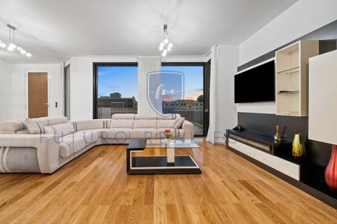 Villa i Funchal, Madeira, Funchal - € 1.250.000 | Ref: F573 - foto 1