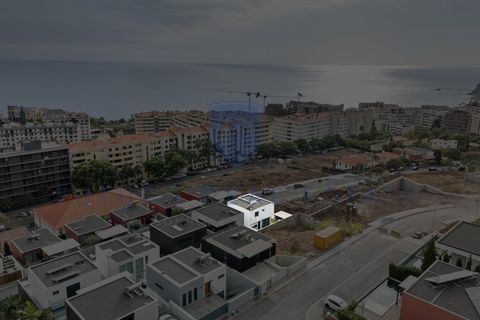 Villa i Funchal, Madeira, Funchal - € 1.250.000 | Ref: F573 - foto 40