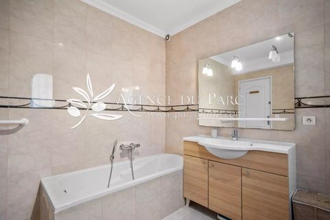 Villa i Antibes, Alpes-Maritimes, Antibes - € 1.995.000 | Ref: 85692154 - foto 14