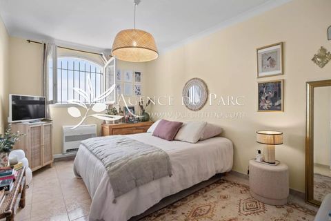 Villa i Antibes, Alpes-Maritimes, Antibes - € 1.995.000 | Ref: 85692154 - foto 15
