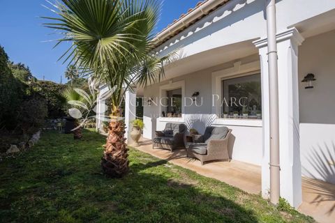 Villa i Antibes, Alpes-Maritimes, Antibes - € 1 995 000 | Ref: 85692154 - foto 17