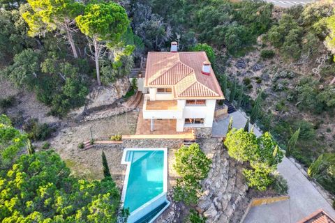 Villa i Sant Feliu De Guixols, Gerona - foto 1